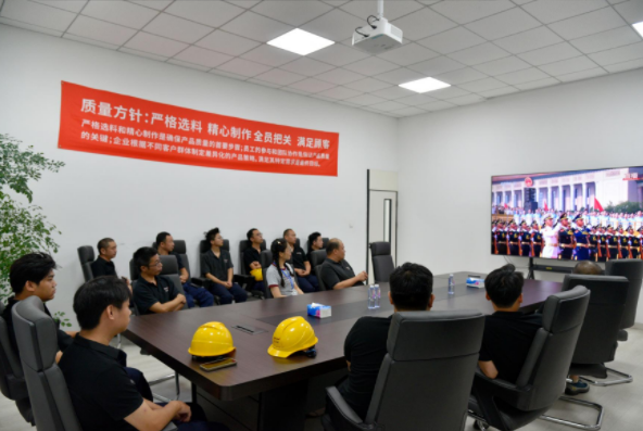 9.3閱兵震撼全球！鈦靈特壓縮機鑄就工業(yè)脊梁，向祖國獻禮！